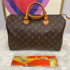 Authentic Louis Vuitton LV speedy 35 handbag